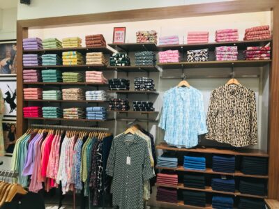 Mango rouvre son magasin des Halles, désormais réservé à la mode femme